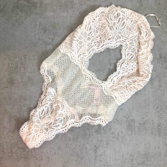 Victoria’s Secret high neck one piece - Picture 2 of 7